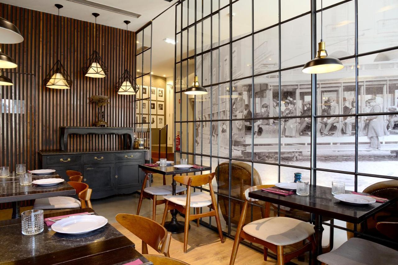 Dalma Old Town - Castelo Aparthotel Lisbon Exterior photo