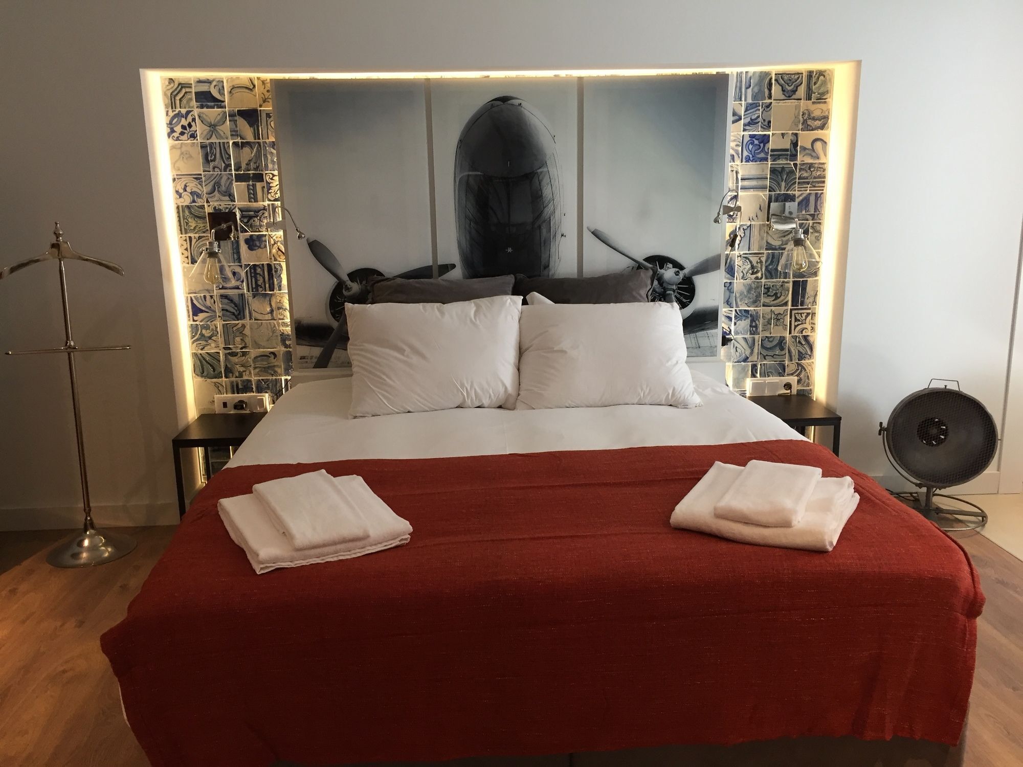 Dalma Old Town - Castelo Aparthotel Lisbon Exterior photo